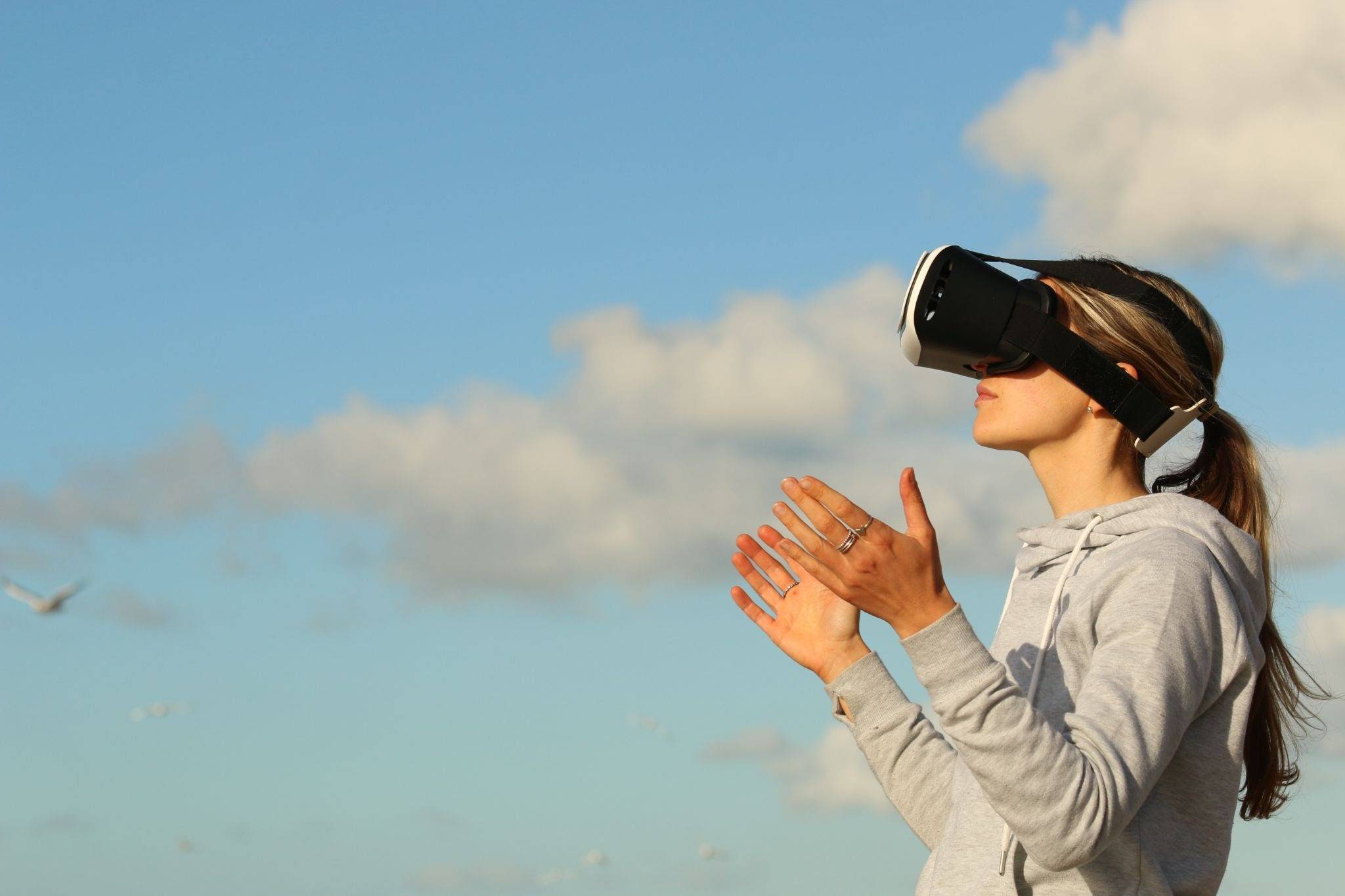 5 tips to prevent VR sickness, ginger beer could be the cure
