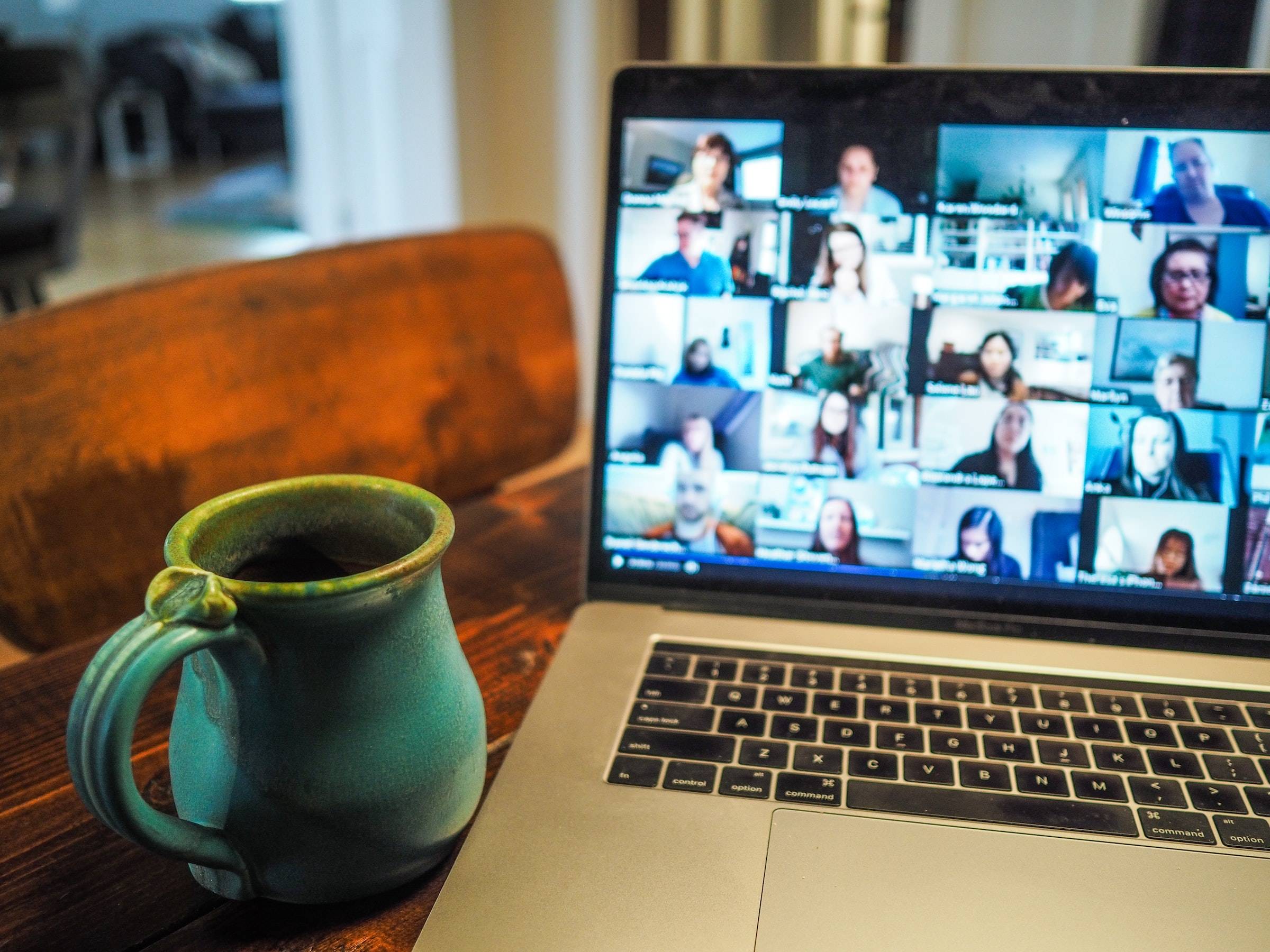 How to run a successful virtual meeting and keep the team engaged