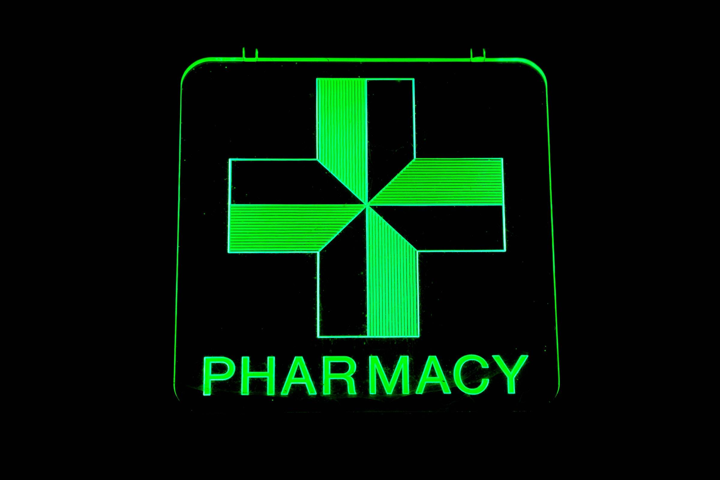 Digitalisation needed to shape and support future of UK’s pharmacy sector